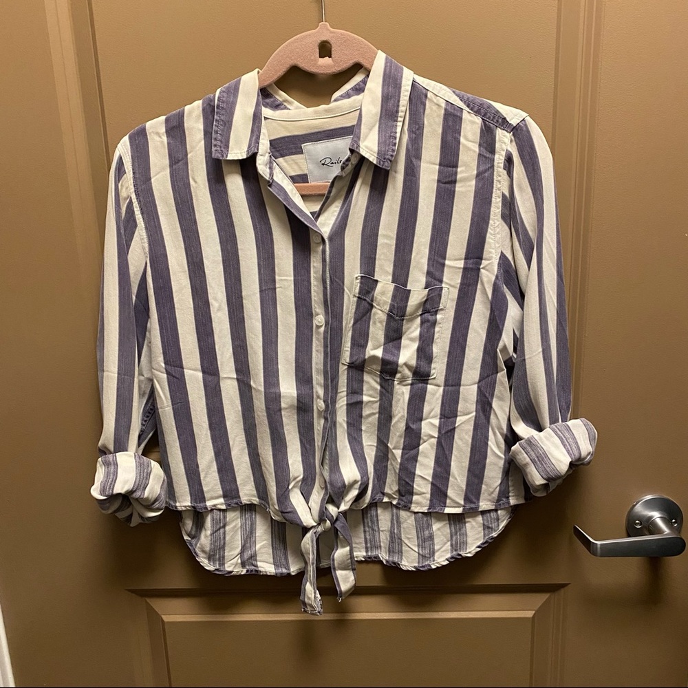 Rails striped button down